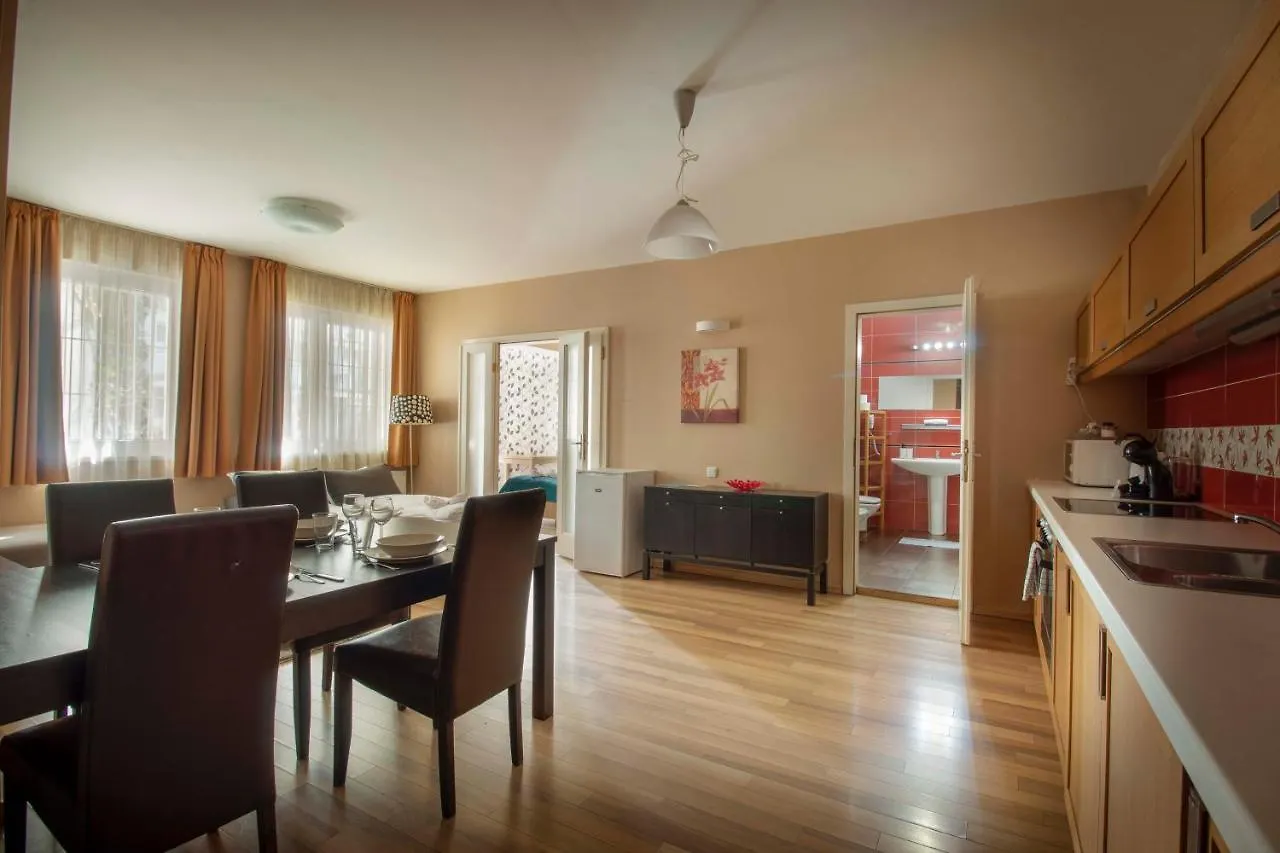 Star Apartments With Free Parking Budapest